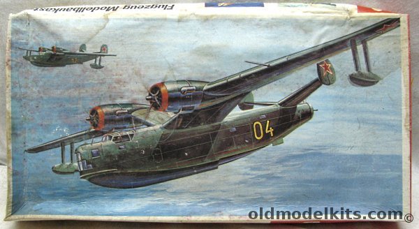 KVZ 1/72 Beriev Be-6 Seaplane plastic model kit